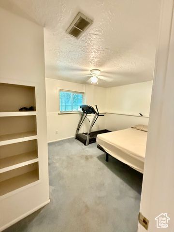 6437 S LOBELIA DR, West Jordan, UT 84081