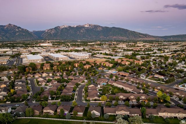 775 W LAZY OAK WAY, Sandy, UT 84070