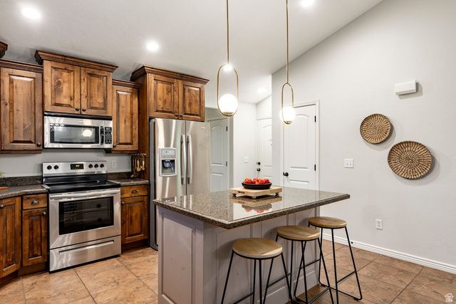 775 W LAZY OAK WAY, Sandy, UT 84070