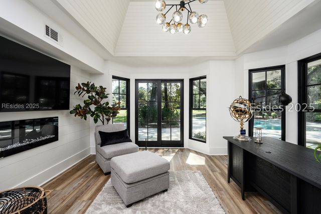 167 N Sea Pines Dr, Hilton Head Island, SC 29928