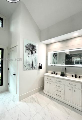 167 N Sea Pines Dr, Hilton Head Island, SC 29928