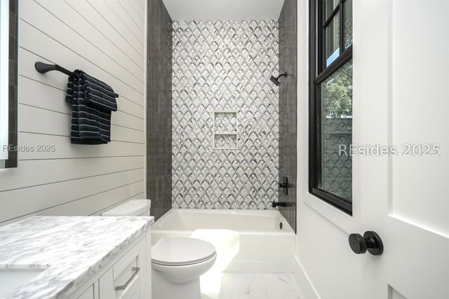 167 N Sea Pines Dr, Hilton Head Island, SC 29928