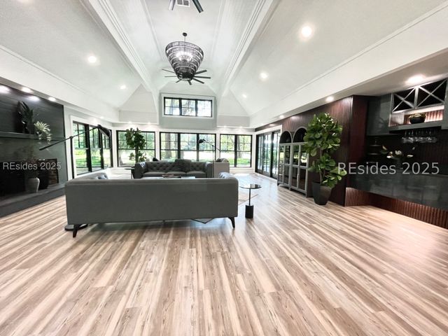 167 N Sea Pines Dr, Hilton Head Island, SC 29928