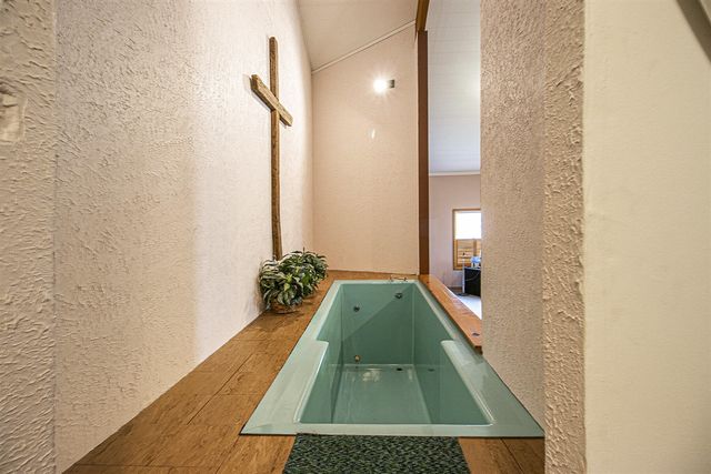 814 E Coffren Avenue, Greenville, MI 48838