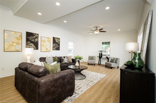1300 N Main Street, Salisbury, NC 28144