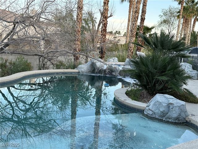 4738 Laurel Canyon Street, Las Vegas, NV 89129