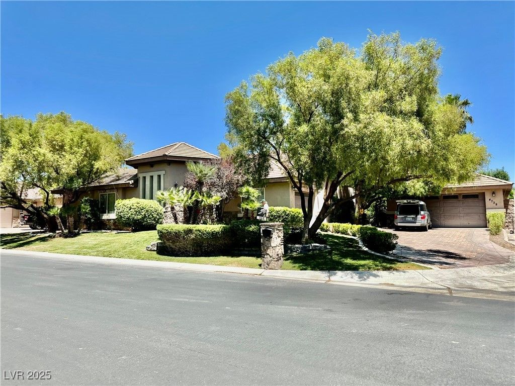 4738 Laurel Canyon Street, Las Vegas, NV 89129