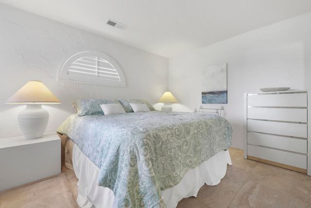 450 Desert Falls Drive N, Palm Desert, CA 92211