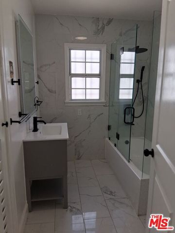 9157 Haas Avenue, Los Angeles, CA 90047