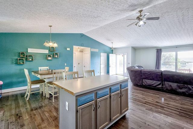 847 Fairway Drive, Howard, OH 43028
