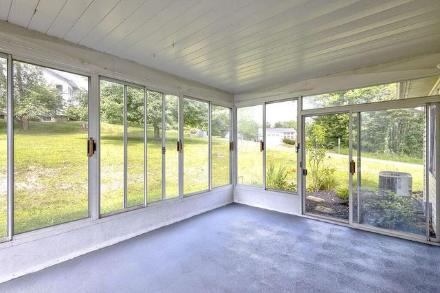 847 Fairway Drive, Howard, OH 43028