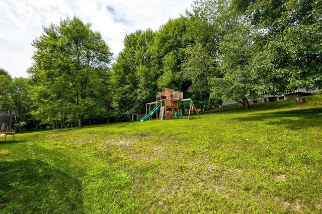 847 Fairway Drive, Howard, OH 43028