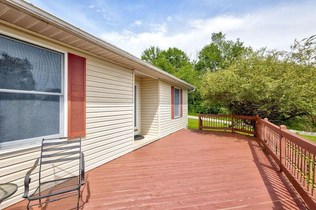 847 Fairway Drive, Howard, OH 43028