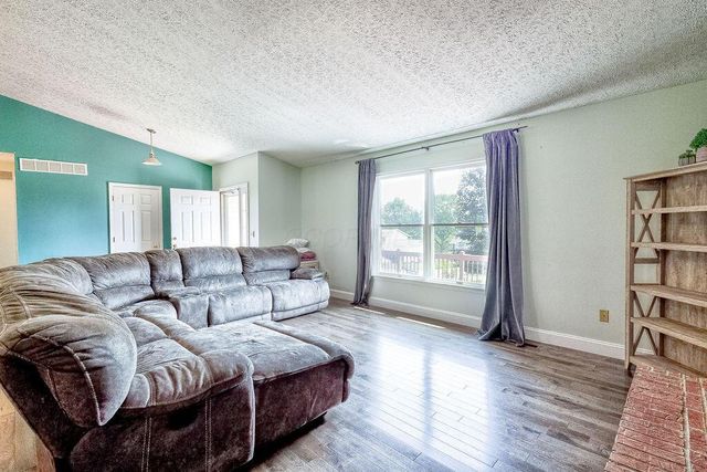 847 Fairway Drive, Howard, OH 43028