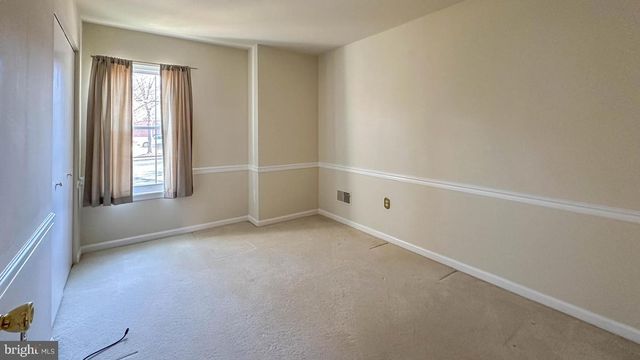 109 VALLEY GREENE CR, Wyomissing, PA 19610