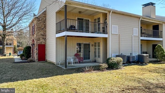 109 VALLEY GREENE CR, Wyomissing, PA 19610