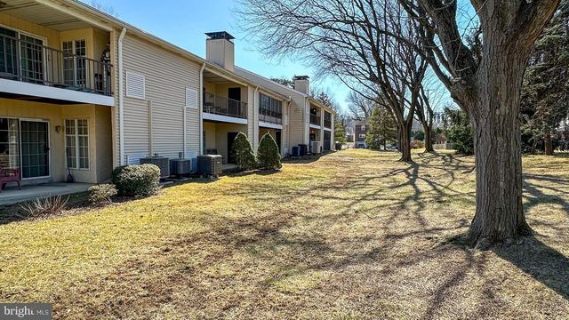 109 VALLEY GREENE CR, Wyomissing, PA 19610