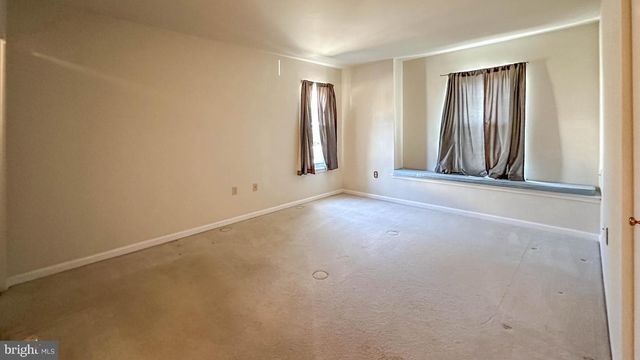 109 VALLEY GREENE CR, Wyomissing, PA 19610
