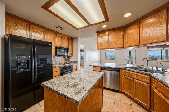 1780 South Vineyard Drive, Pahrump, NV 89048