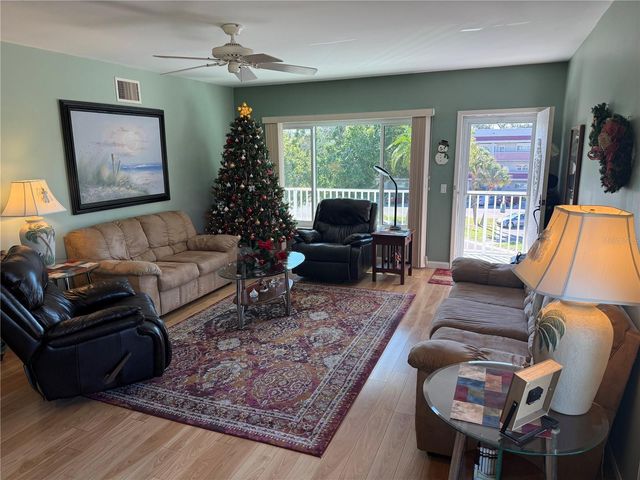 2071 AUSTRALIA WAY W 41, Clearwater, FL 33763