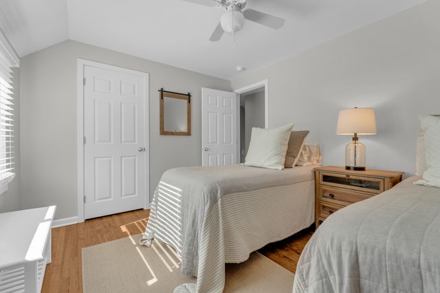21 Centre Village Drive 21, Madison, CT 06443