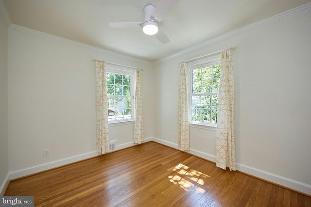 6110 WASHINGTON BLVD, Arlington, VA 22205