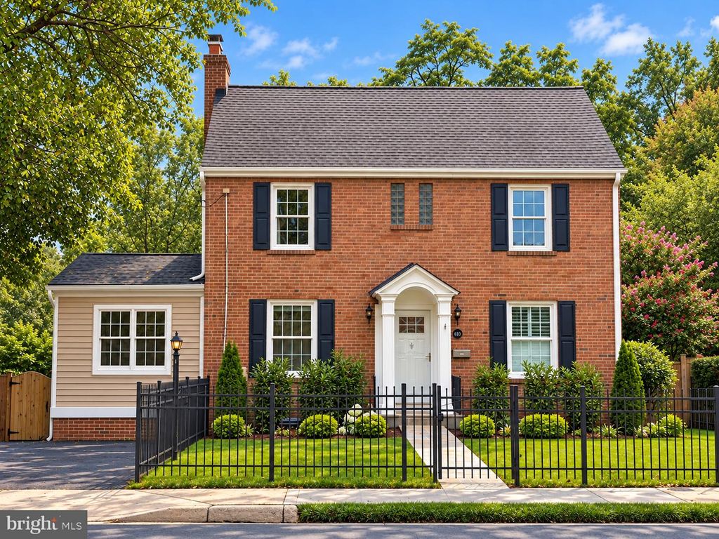 6110 WASHINGTON BLVD, Arlington, VA 22205