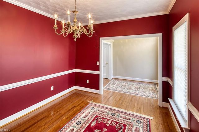 1584 Degrasse DR, Hayes, VA 23072