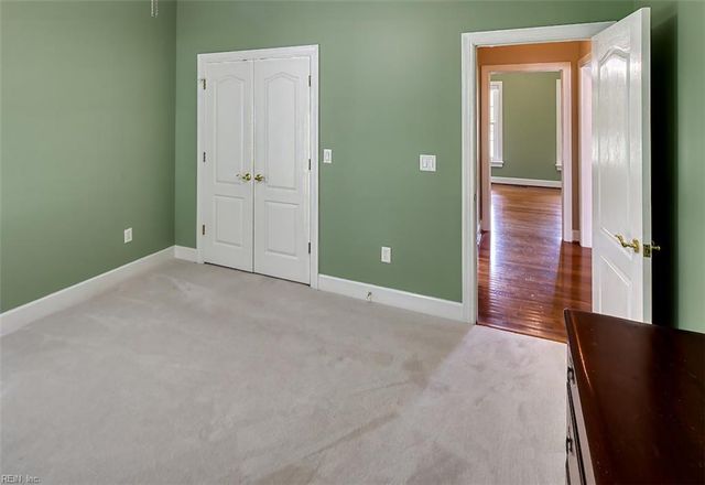 1584 Degrasse DR, Hayes, VA 23072