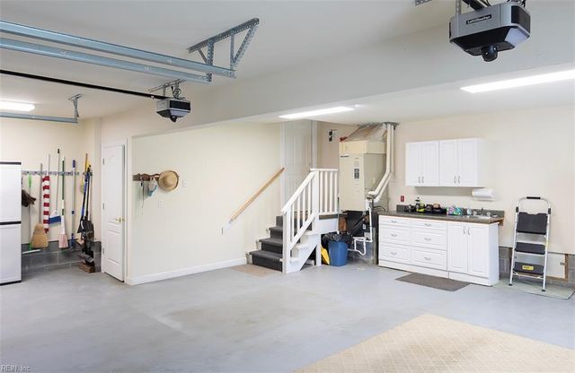 1584 Degrasse DR, Hayes, VA 23072