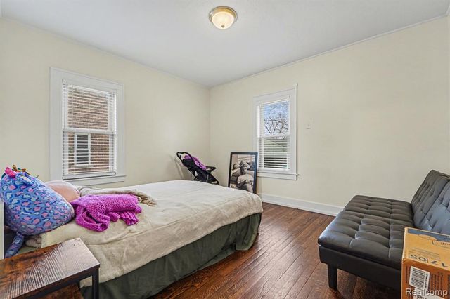 39 Neome Drive, Pontiac, MI 48341