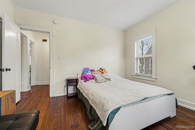 39 Neome Drive, Pontiac, MI 48341