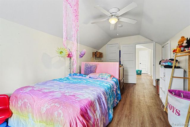 39 Neome Drive, Pontiac, MI 48341