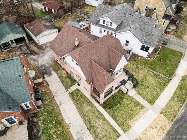 39 Neome Drive, Pontiac, MI 48341