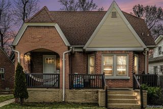 39 Neome Drive, Pontiac, MI 48341