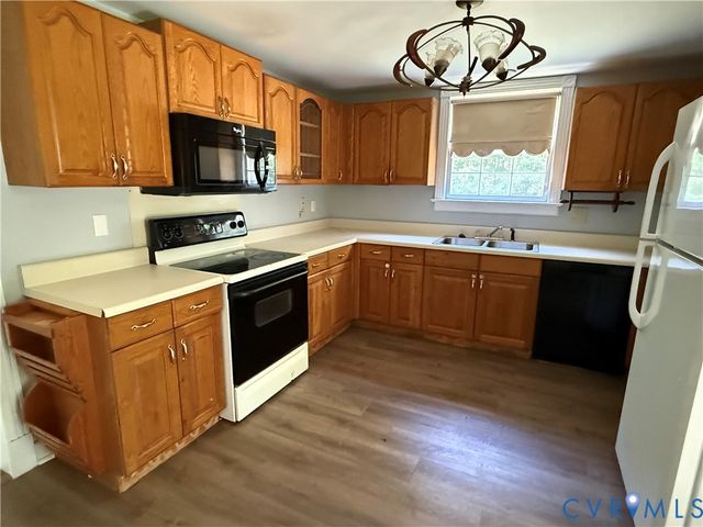5255 Old Buckingham Rd, Powhatan, VA 23139