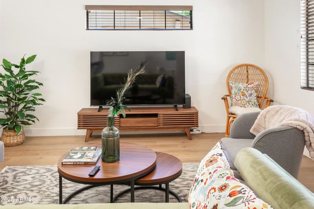 3115 N 34TH Place, Phoenix, AZ 85018