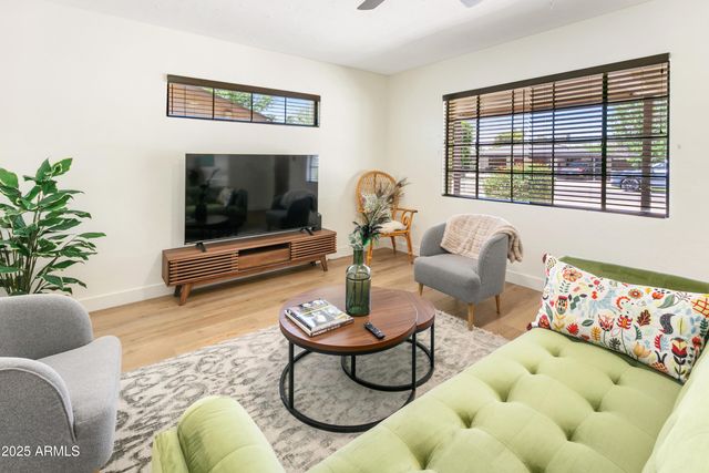 3115 N 34TH Place, Phoenix, AZ 85018