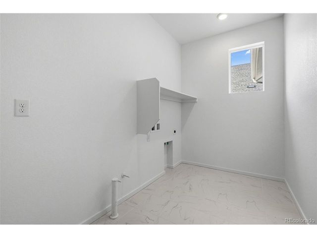 714 Stillwell Ave, Elizabeth, CO 80107