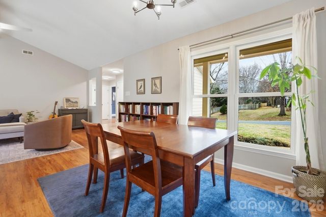 615 Winter Wood Drive, Matthews, NC 28105