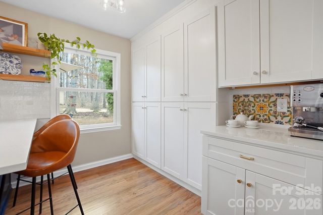 615 Winter Wood Drive, Matthews, NC 28105