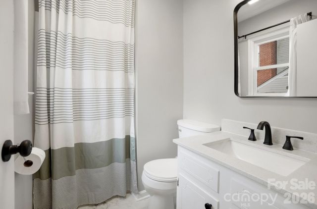 615 Winter Wood Drive, Matthews, NC 28105