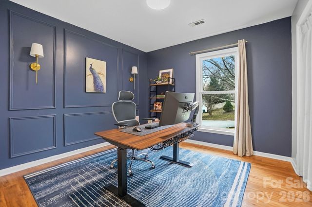 615 Winter Wood Drive, Matthews, NC 28105