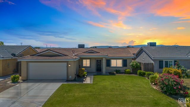 5513 Baja Drive, Bakersfield, CA 93307