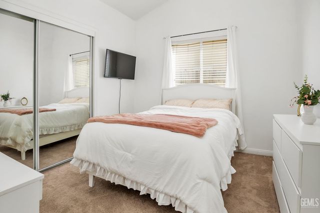5513 Baja Drive, Bakersfield, CA 93307
