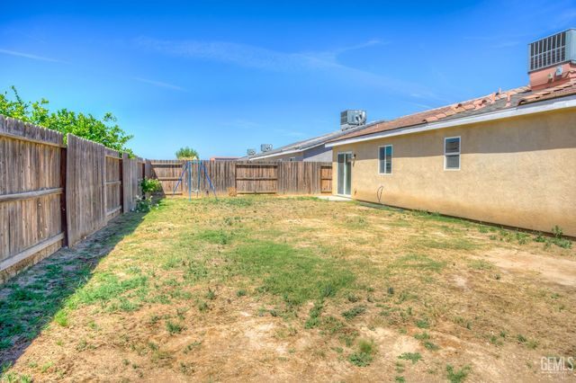 5513 Baja Drive, Bakersfield, CA 93307