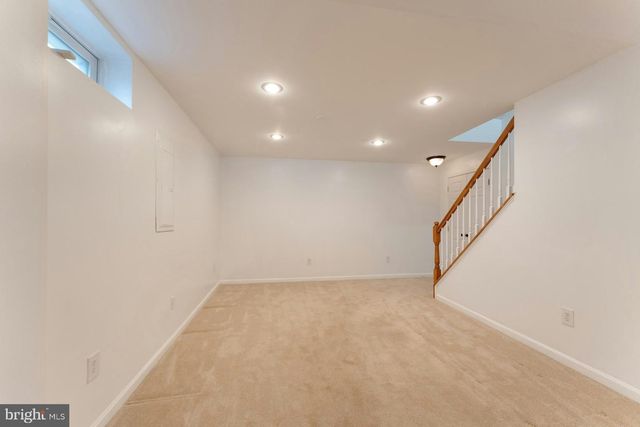 628 WINTERGREEN DR, Purcellville, VA 20132