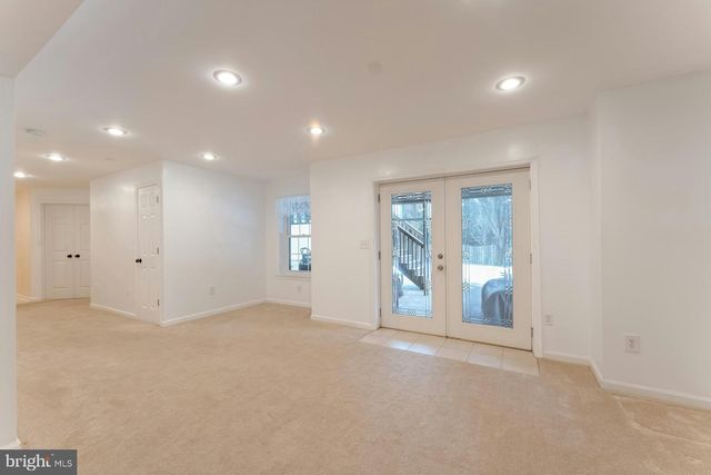 628 WINTERGREEN DR, Purcellville, VA 20132