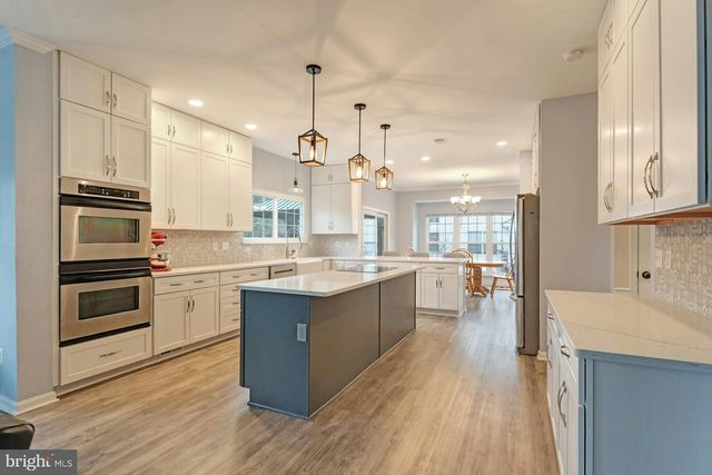 628 WINTERGREEN DR, Purcellville, VA 20132