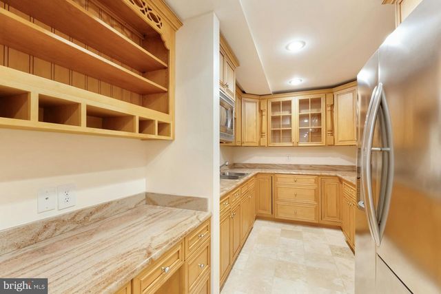 628 WINTERGREEN DR, Purcellville, VA 20132